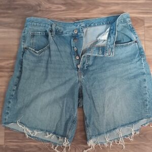 Old Navy Women's Baggy Light Blue Denim Shorts
